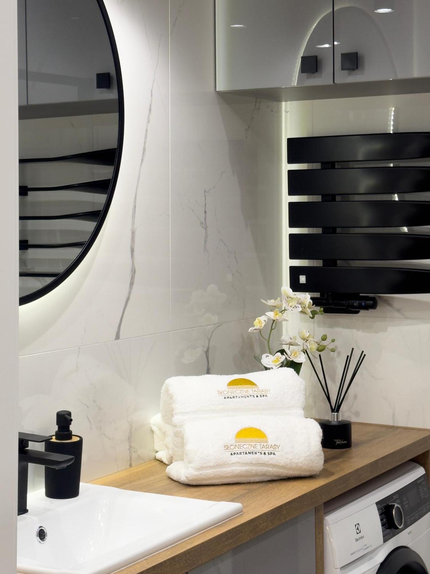 Sloneczne Tarasy Apartaments & Spa Grzybowo  Exteriör bild
